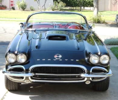 PVCA President Charlie Lipscomb's 1962 Black Corvette