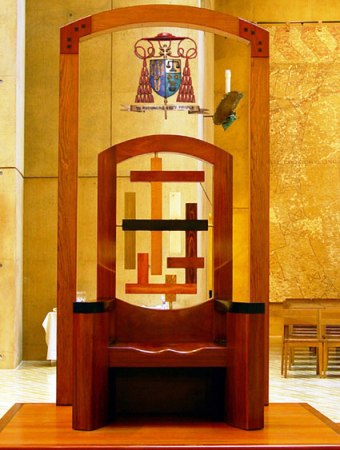 Cathedra with interlinking crosses.
