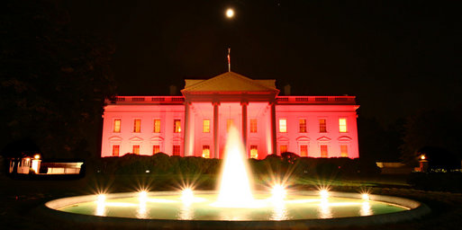 In honor of Breast Cancer Awareness Month, the White House went pink all over.