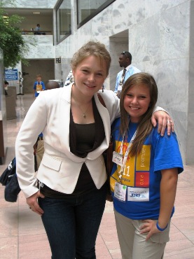 Kaitlyn shares a moment with Crystal Bowersox, American Idol runner-up who like Kaitlyn also has Type  1 Diabetes. 